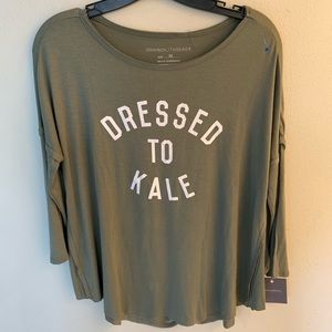 Grayson Threads “Dressed to Kale”  Size XS T-shirt